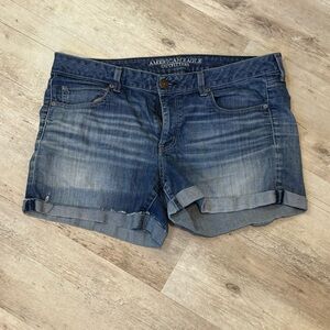 American Eagle Outfitters shorts size 18